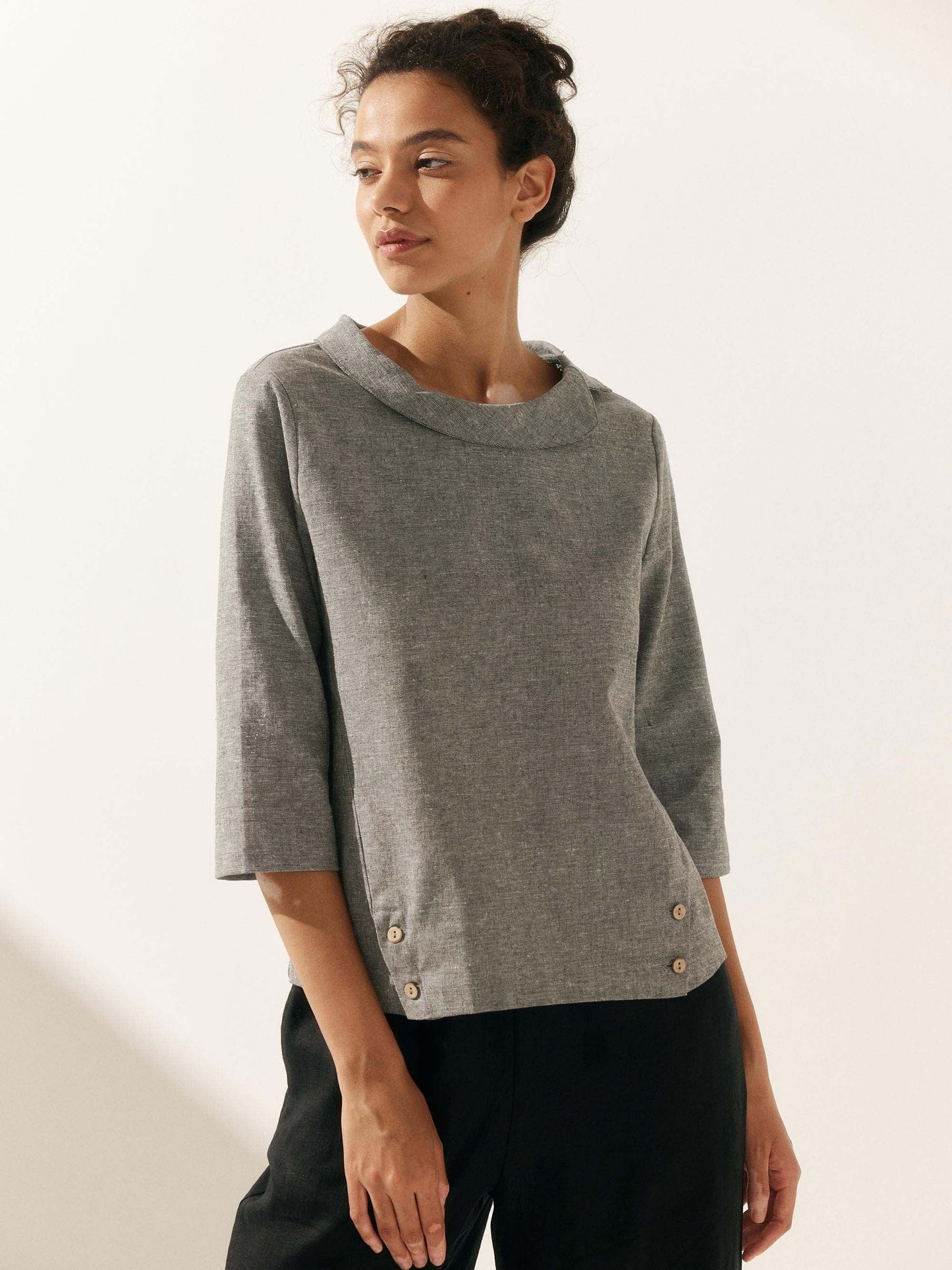 Linen Gingham Checked Round Soft-Fold Collar Top LAURA