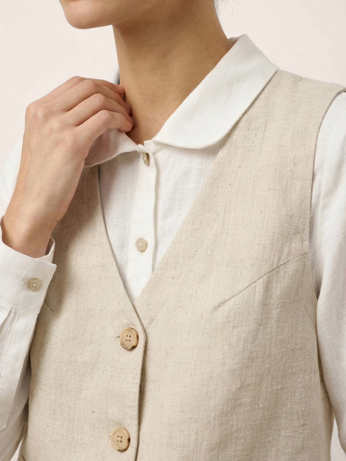100% Linen V-Neck Buttoned Closure Vest DELIA