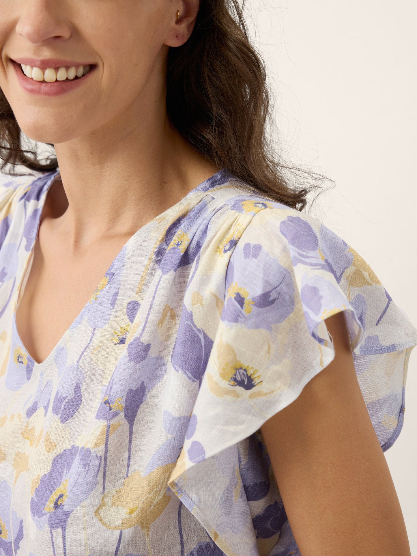 100% Linen Carnation Print Flutter Sleeve Top ELEANORA