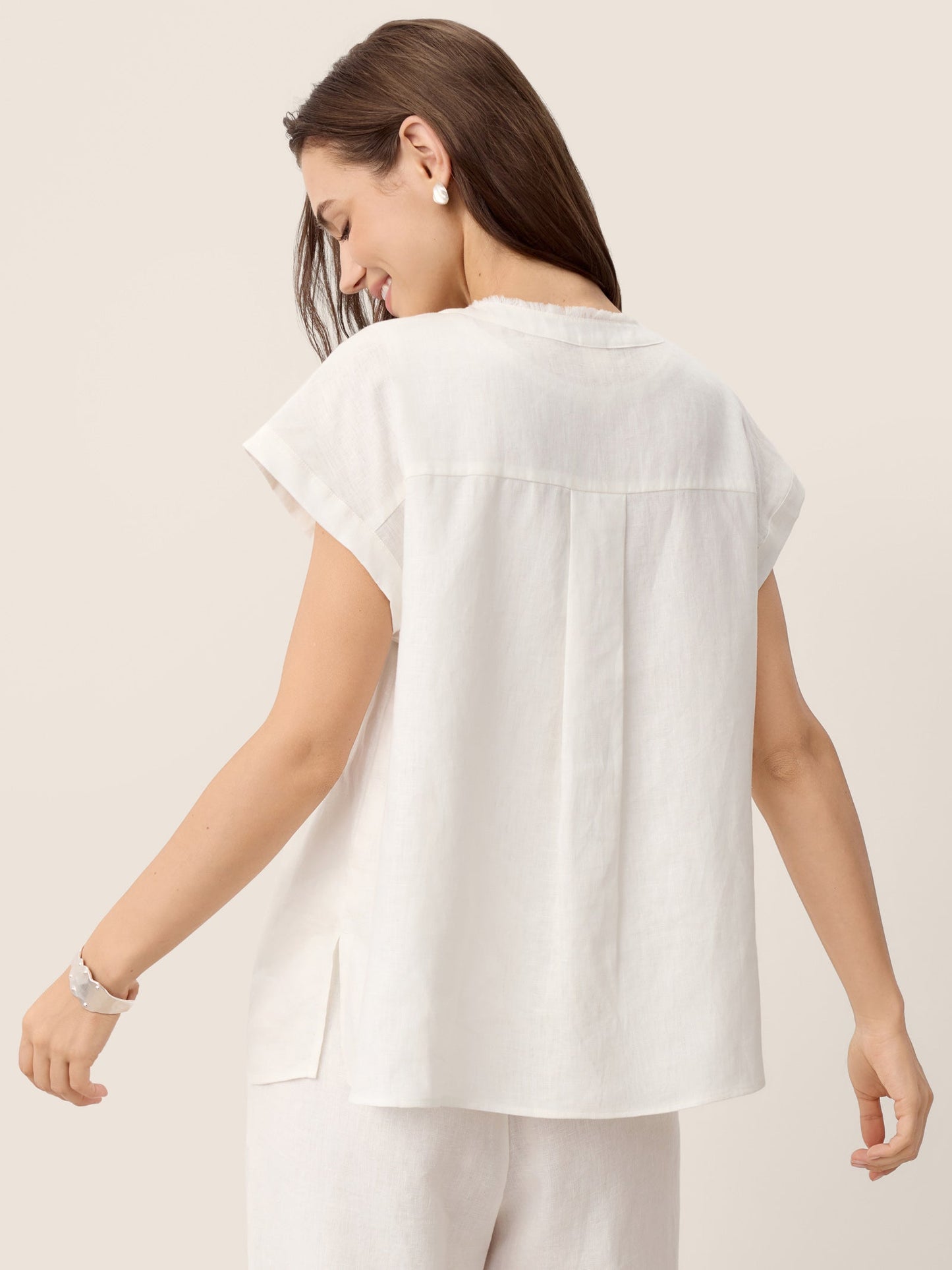 100% Linen Frayed-Trim Drop-Shoulder Top INDIRA