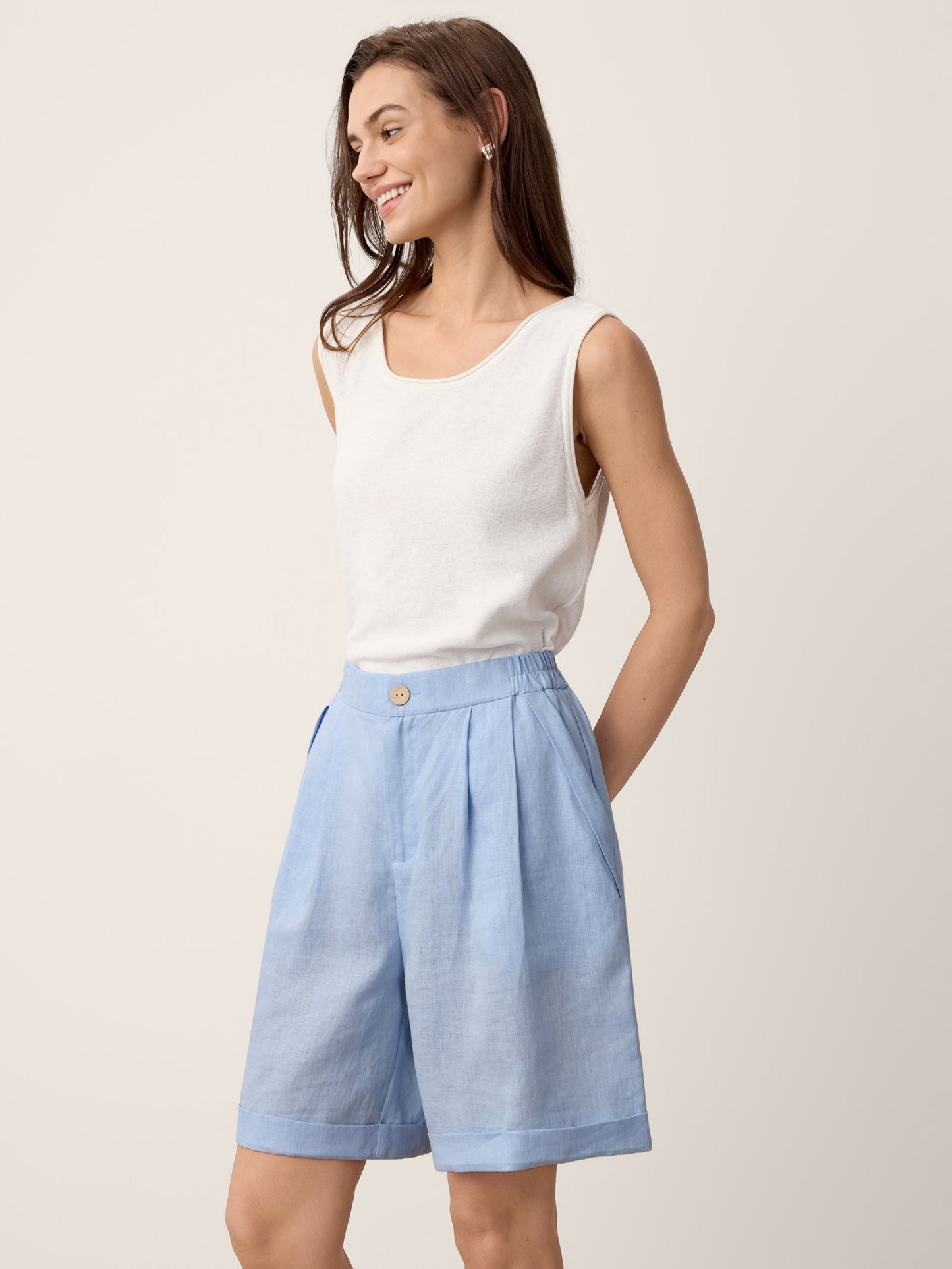100% Linen Pleated Cuffed Shorts IRISSA