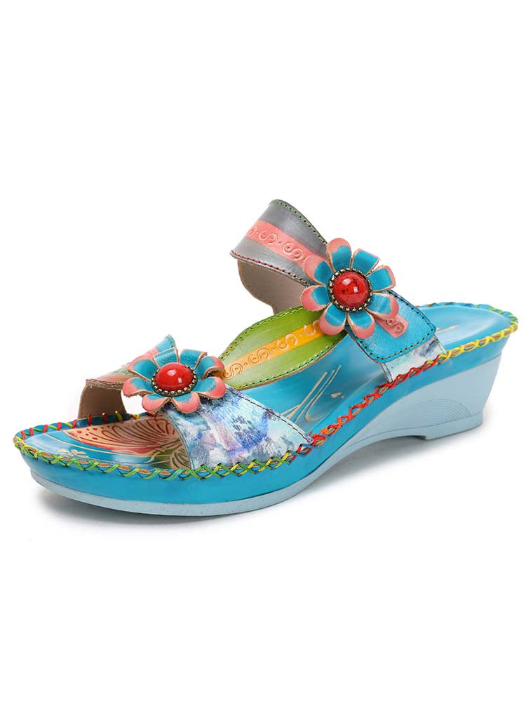 Gwen Floral Embossing Sandals
